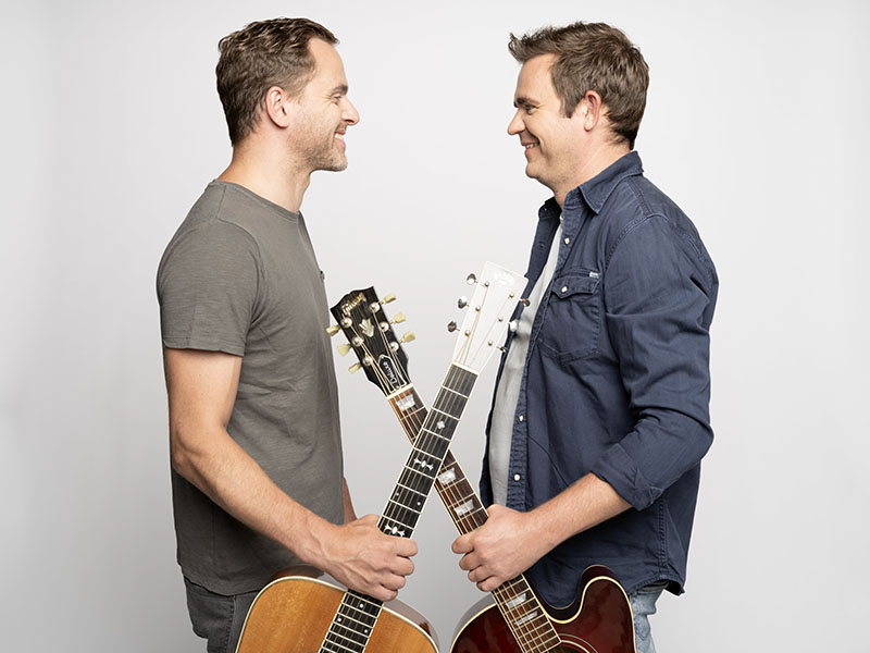 Bram en Lennert - Nacht van de Zonnebatjes